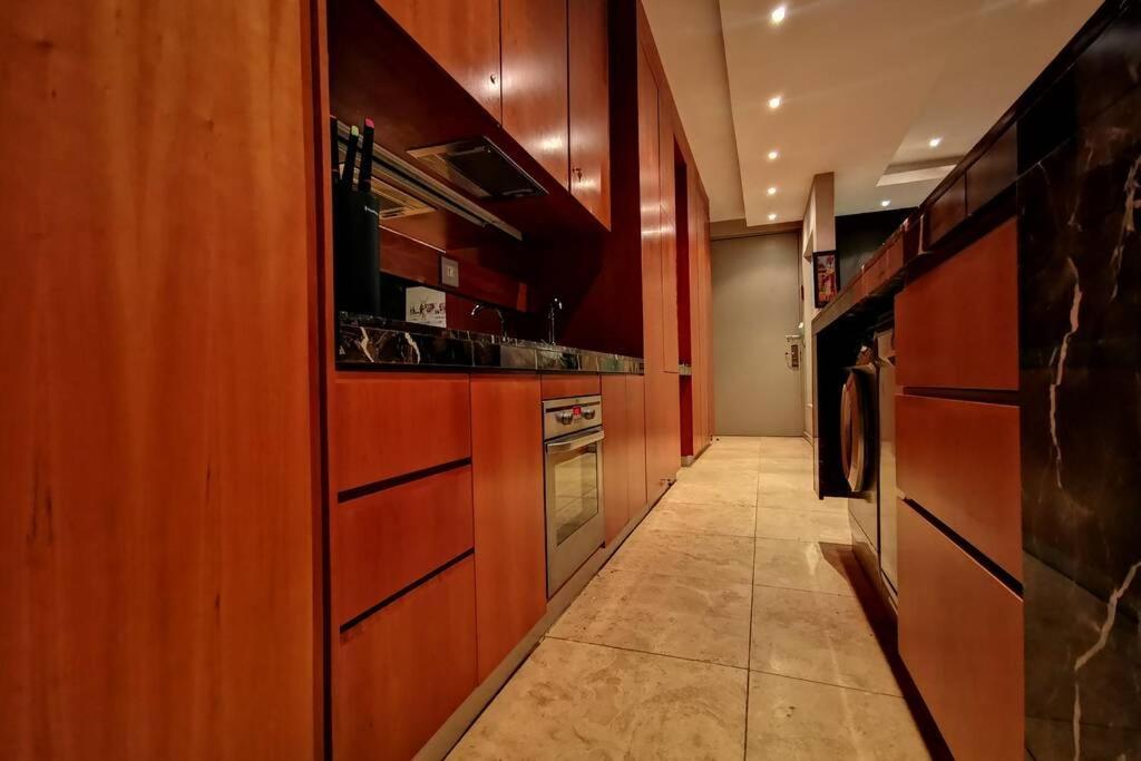 1507-Amazing Views & Unique Joburg Cbd Luxury Διαμέρισμα Γιοχάνεσμπουργκ Εξωτερικό φωτογραφία