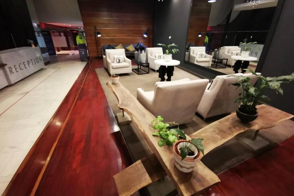 1507-Amazing Views & Unique Joburg Cbd Luxury Διαμέρισμα Γιοχάνεσμπουργκ Εξωτερικό φωτογραφία