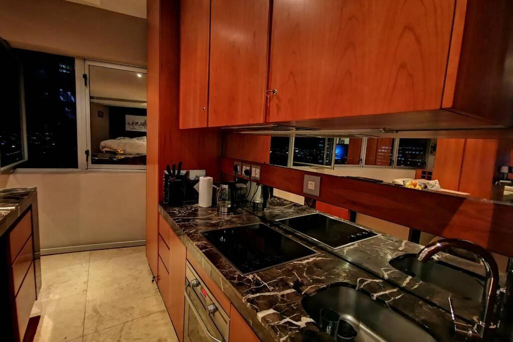 1507-Amazing Views & Unique Joburg Cbd Luxury Διαμέρισμα Γιοχάνεσμπουργκ Εξωτερικό φωτογραφία